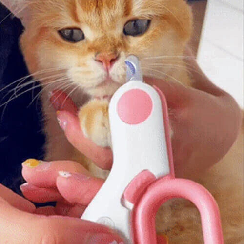 LightPaws™ - Pet Nail Led Cutter With Lock