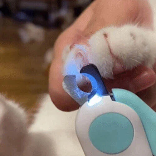 LightPaws™ - Pet Nail Led Cutter With Lock